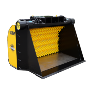Schwarz-gelbe GYRUstar 6-150HDX mit drei gelben Walzen und offener Metallkammer vor schwarzem Hintergrund, technisch und robust dargestellt.